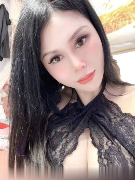 昆山小巧艳妇